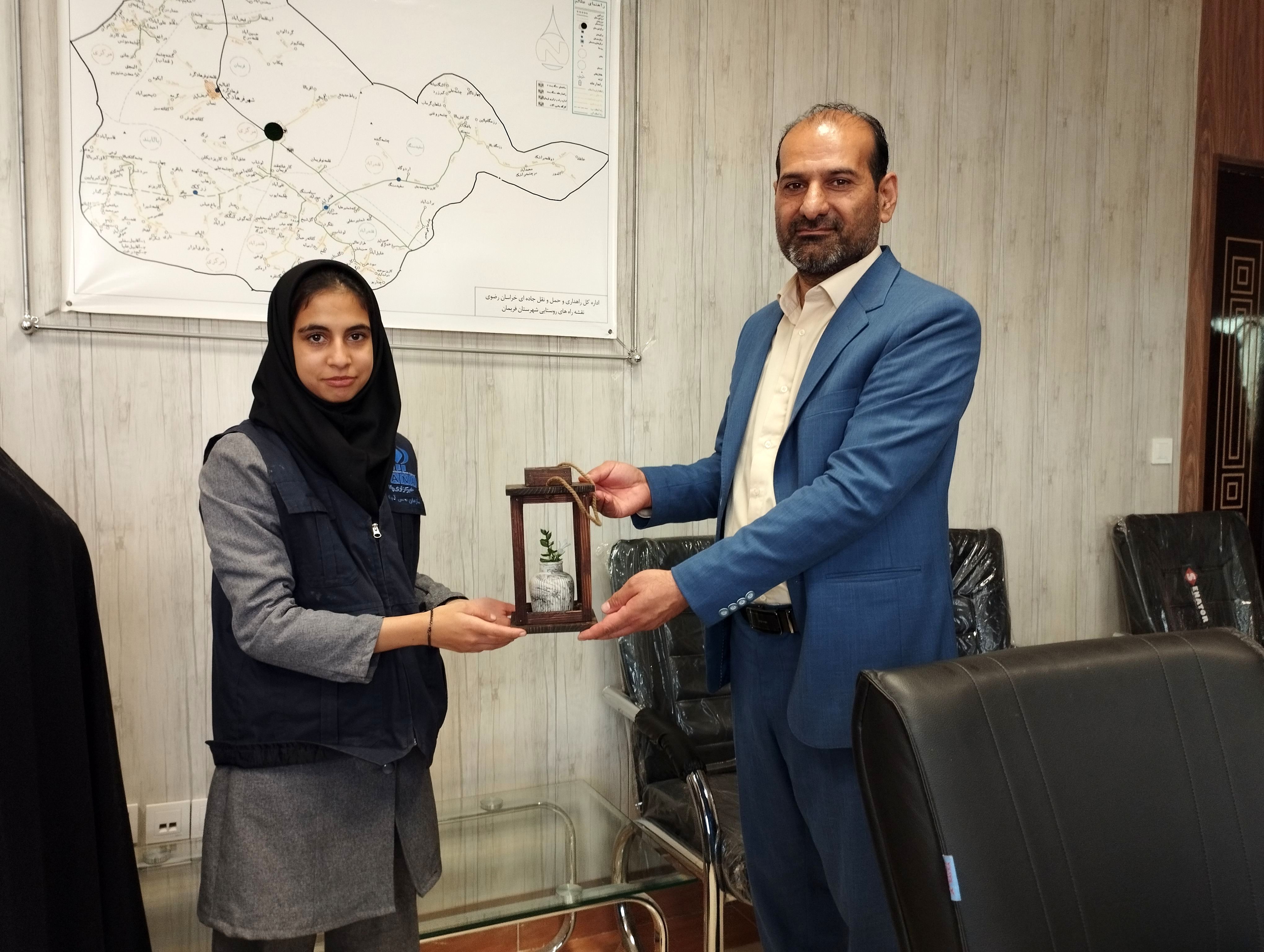 تقدیر از رئیس اداره راه و حمل و نقل جاده‌ای شهرستان فریمان 