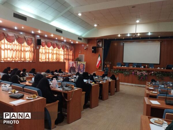 دوره آموزشی خبرنگاری و خبر نویسی در فرمانداری نیشابور 
