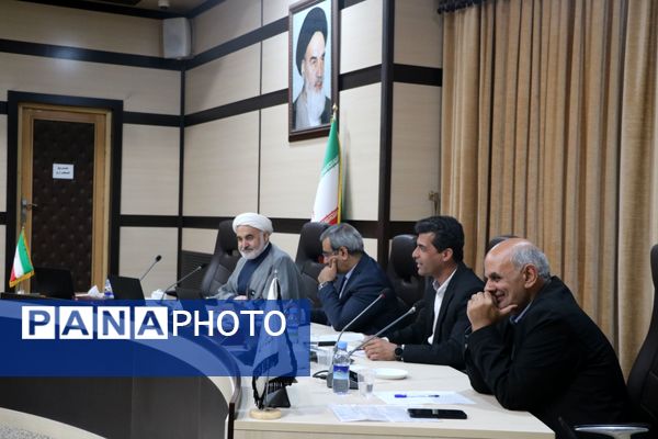 هنرمندان استان خراسان رضوی با استاندار خراسان رضوی دیدار کردند 