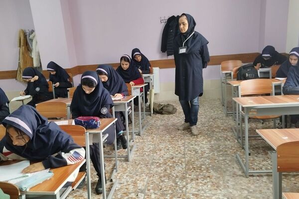 آزمون پایش و درخشش فرزانگان شهریار