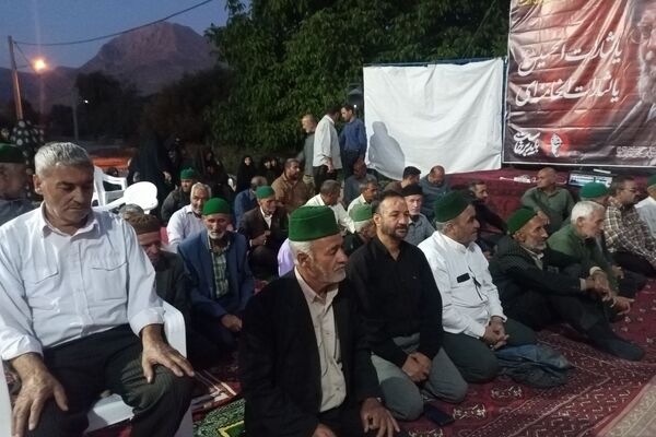 تجمعات شبانه همراه با اقامه نماز جماعت مغرب و عشاء در حسینیه شهدای شهربار