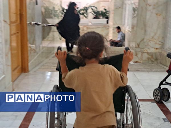 روز دحوالارض در حرم امام مهربانی‌ها