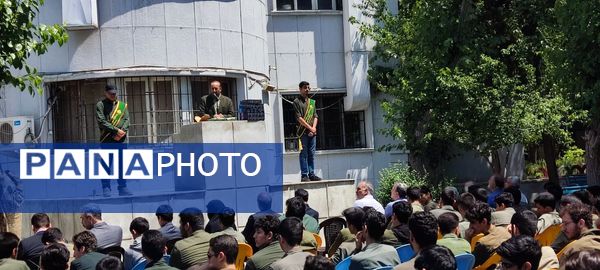 زمین چمن فرصتی برای سلامت دانش‌آموزان