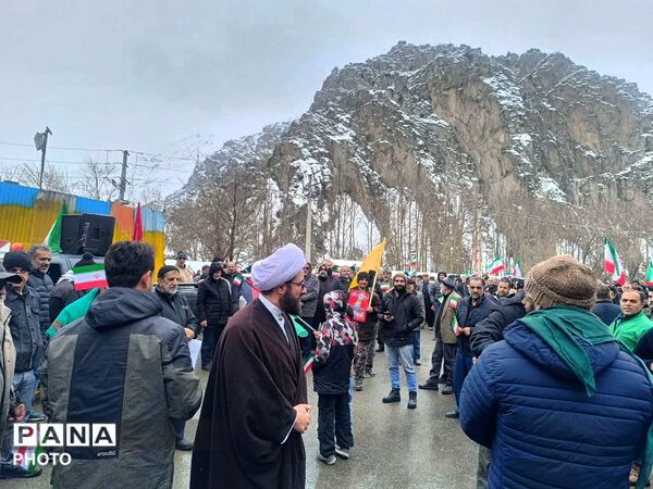 حضور پرشور  اهالی بخش آسارا کرج در راهپیمایی روز جهانی قدس