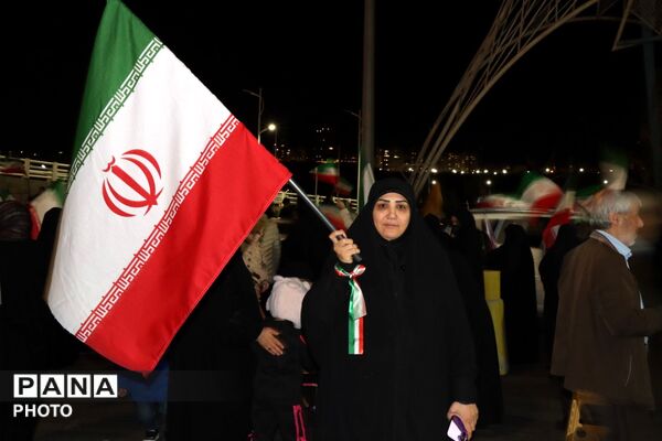 پرچمداران نسل نو در میدان شهید فهمیده تبریز