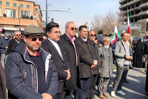 حضور اقشار مختلف شهرری در جشن پیروزی انقلاب 