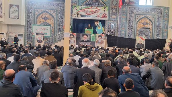 آیت الله رئیسی خدمتگزاری مخلص وصمیمی برای مردم بود