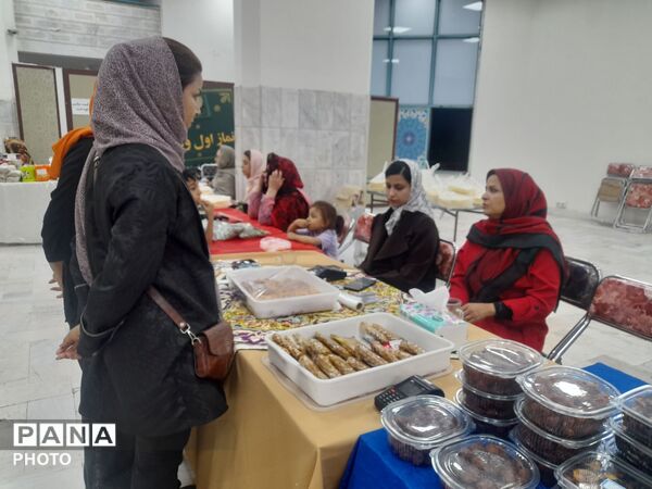 رونق تولید در فرهنگسرای سیمرغ با برپایی بازارچه صنایع دستی
