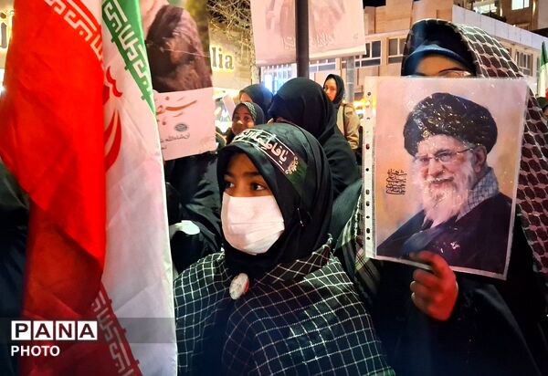مراسم وداع با شهید پاسدار محمد صادق نظافتی در کاشمر