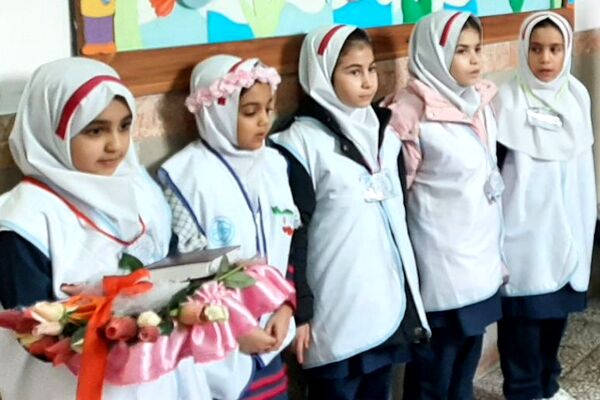 افتتاح اتاق بهداشت دبستان حنانه ناحیه دو شهرری به مناسبت دهه فجر 