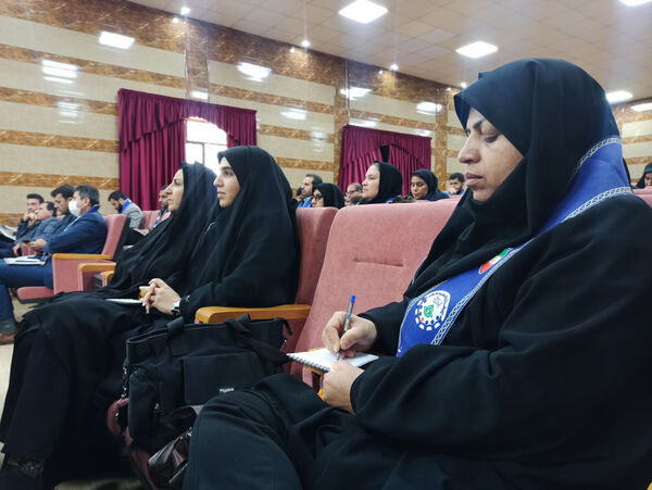 نشست هم‌اندیشی مسئولان سازمان دانش‌آموزی نواحی و مناطق استان فارس