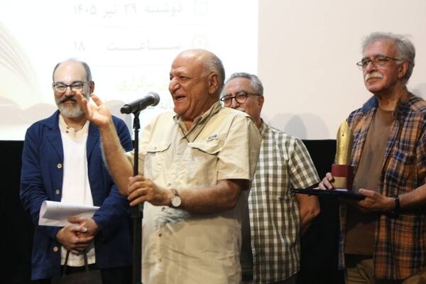 از تجلیل حمیدرضا احمدی لاری تا روایت فرمان‌آرا از حواشی توقیف یک فیلم