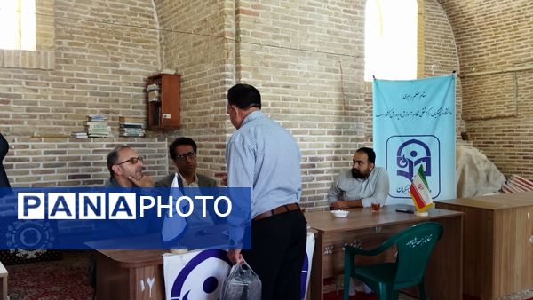 میز خدمت ادارات نیشابور در نماز جمعه 