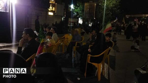 گذری بر کافه گفتگوی حسینیه امام خمینی در صد وبیست و  چهارمین شب 