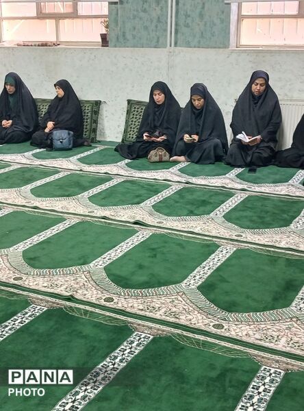 جشن ولادت حضرت زینب(س) در اداره آموزش و پرورش کهریزک 