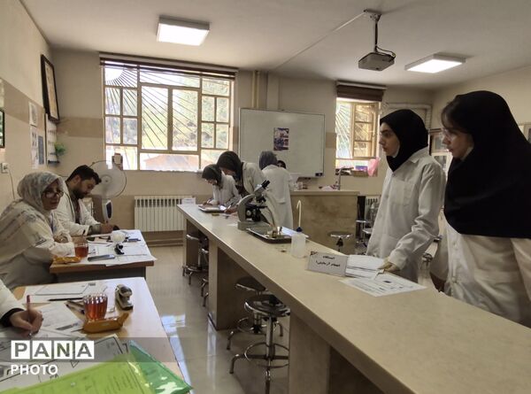 پایان رقابت‌های جشنواره خوارزمی در محور فعالیت‌های آزمایشگاهی