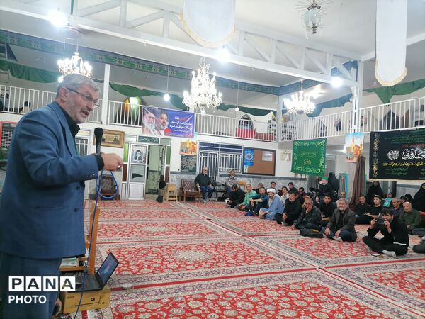 برگزاری آیین  بزرگداشت آیت الله سید علی خامنه ای در مسجد جامع شهر بار