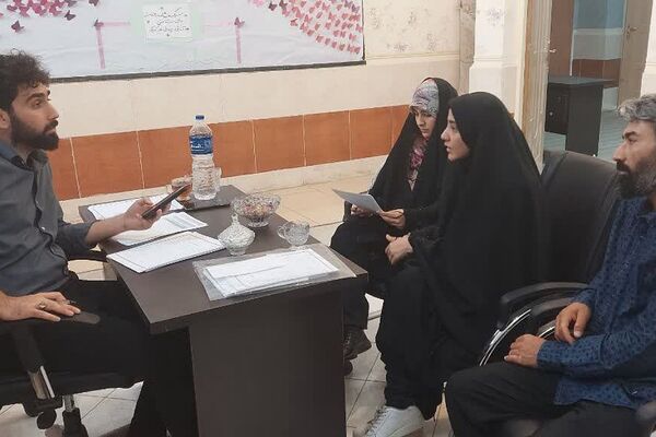 فعالیت مرکز انتخاب رشته کنکور رهمنون اداره آموزش و پرورش کهریزک