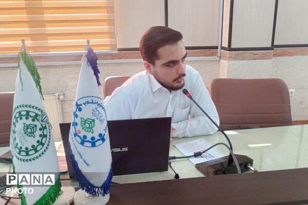 کارگاه آموزشی مربیان پیشتاز مدارس تمام تشکیلاتی شهرستان شهریار
