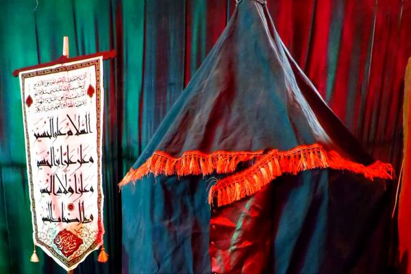 نمایشگاه تجسمی مسیر عاشقی در ماه محرم