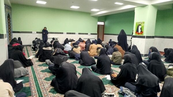 آزمون کتبی مسابقات قرآن و عترت دانش آموزان دخترانه  متوسطه 