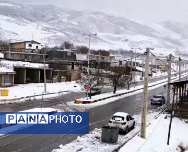 اولین برف پاییزی در شهرستان کوهرنگ