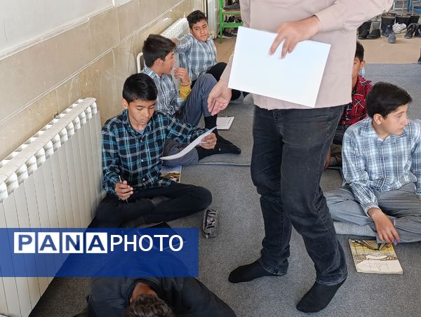 آزمون سنجش دستاوردهای یادگیری دوره اول متوسطه 