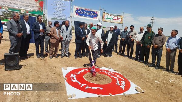 آغاز عملیات اجرایی نیروگاه خورشیدی ۱۰۰ کیلوواتی در بابانظر