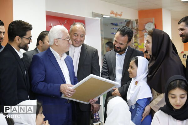 بازدید استاندار خراسان شمالی از کانون پرورش فکری کودکان و نوجوانان