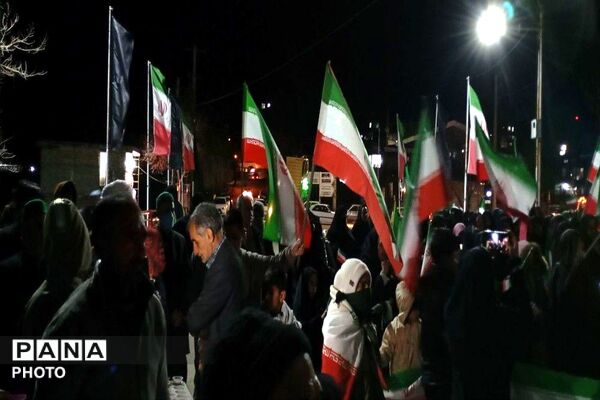 مردم شهر بار سلیبریتی های خیابان ها شدند