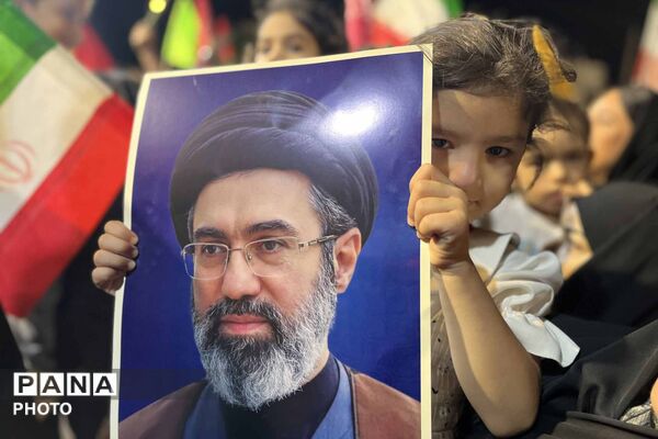 یکصد و نود و نهمین شب تجمعات با نوای ابوذر روحی