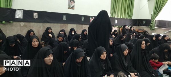 چهلمین روز شهادت امام خامنه‌ای در آموزش و پرورش تبادکان