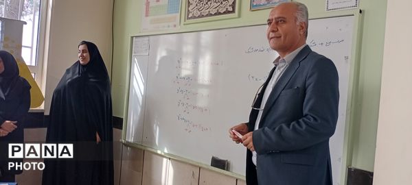 بازدید معاون آموزشی آموزش و پرورش خلیل آباد از دبیرستان مادر مهربان نقاب