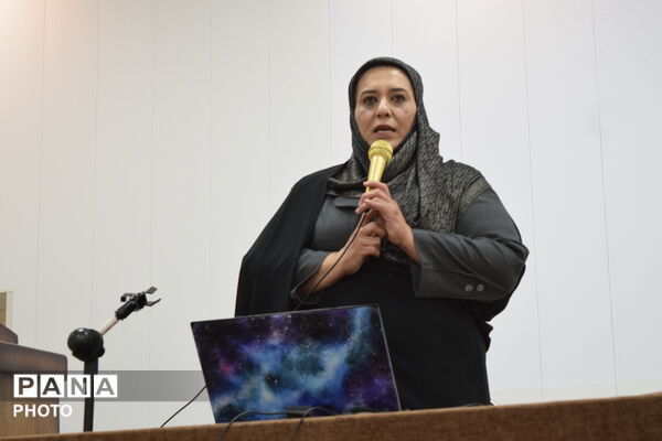 تقدیر از راویان کوچک اتفاقات بزرگ