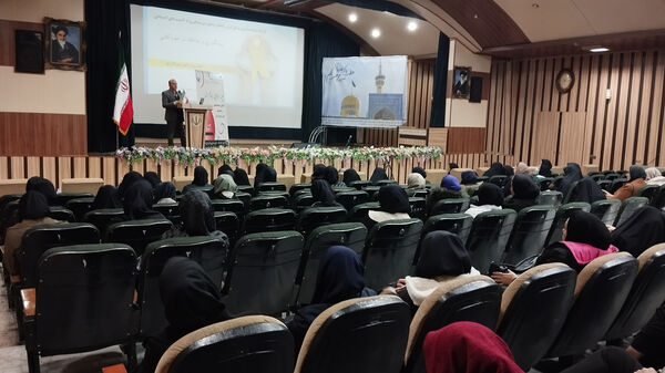 جلسه هم افزایی رابطان مشاور در کانون امام علی(ع) ناحیه یک کرج