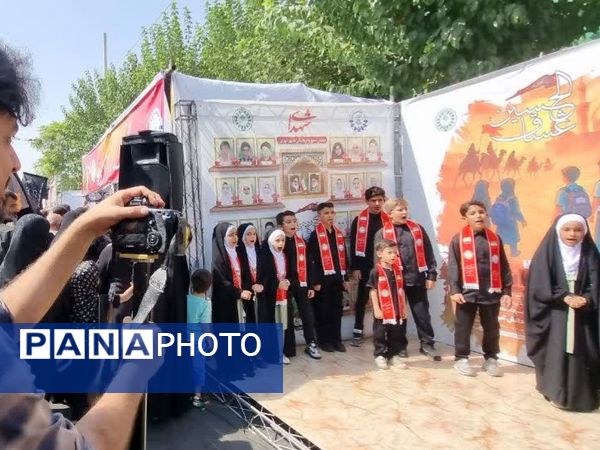  حضور پرشور اقشار مختلف جامعه در پیاده‌روی معنوی