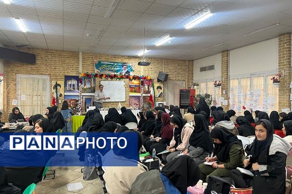 کارگاه استانی توانمندسازی مربیان پیش‌دبستانی و معلمان ابتدایی در دبستان دکتر محمدحسین کیهانی اسلامشهر