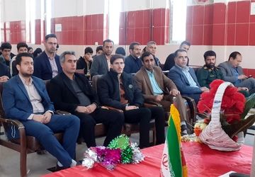 برگزاری اجلاس سراسری نماز و محفل انس با قرآن در بیرانشهر