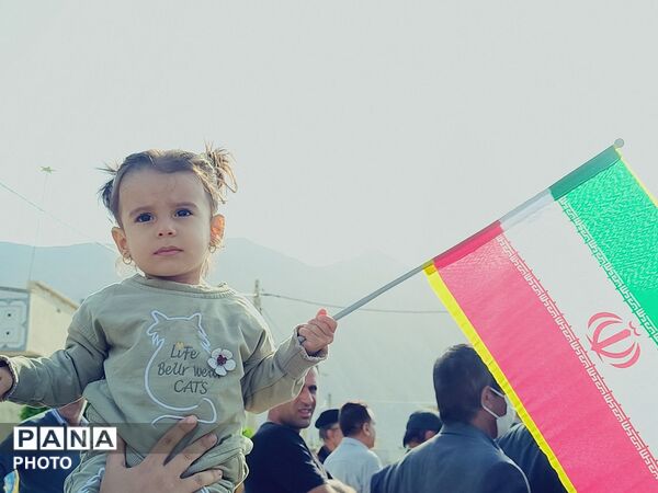تشییع پیکر شهید محمدصادق توانی بلیانی در کازرون