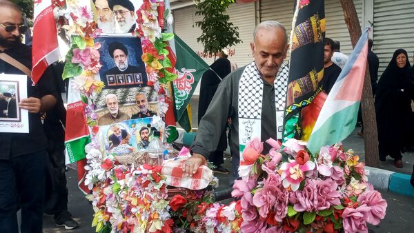 برپایی موکب عشاق الحسین سازمان دانش‌آموزی شهر تهران