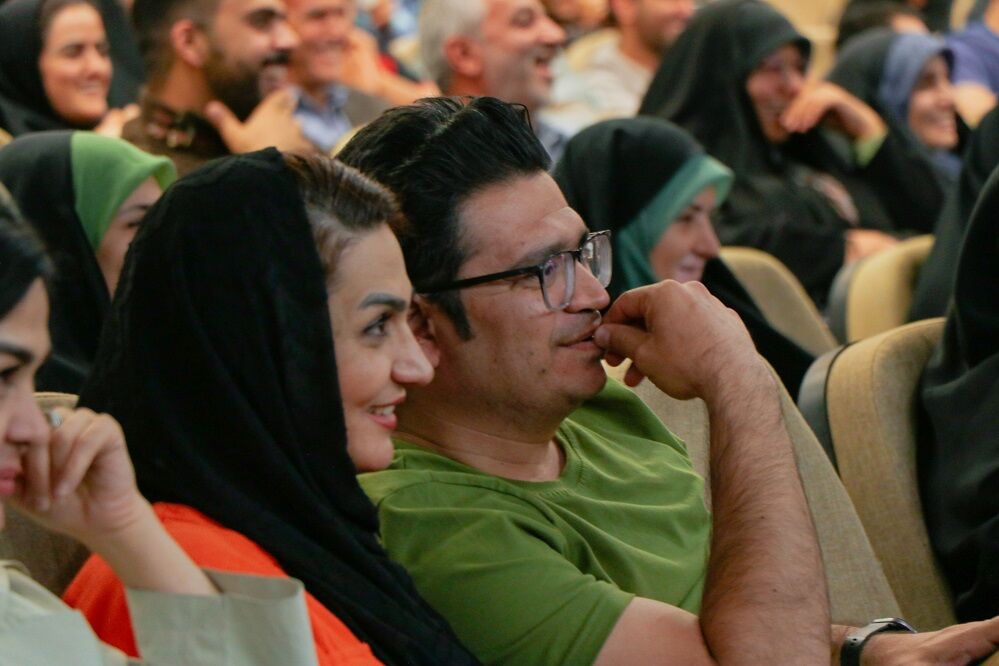 دورهمی متاهلین با حضور استاد انوشه