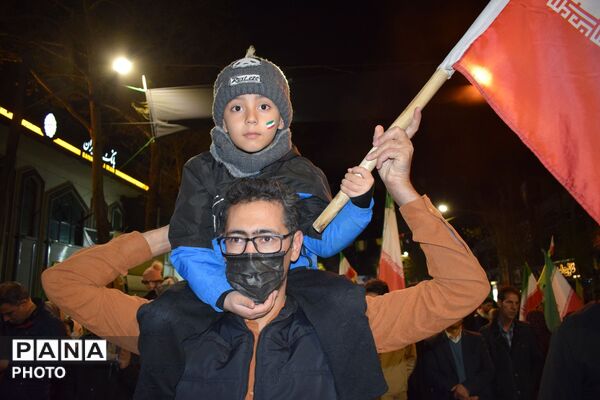 میعادگاه ایستادگی و همدلی در ملایر