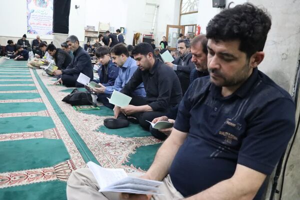 برگزاری مراسم قرائت دعای جوشن کبیر در مسجد حضرت صاحب الزمان (عج)