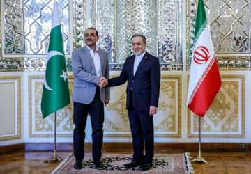 ‌فرمانده ارتش پاکستان مجددا با عراقچی دیدار کرد
