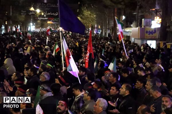 احیا در اولین شب قدر و هشتمین شب مراسم شهادت قائد امت آیت الله خامنه ای 