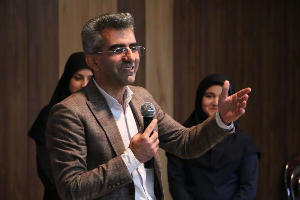 برنامه‌های پرورشی با فرماندهی مستقیم دانش‌آموزان موفقیت‌آمیز است