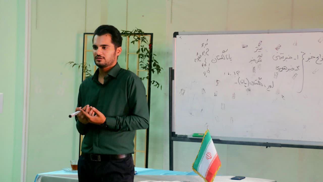 برگزاری کارگاه خبرنگاری در هنرستان بعثت