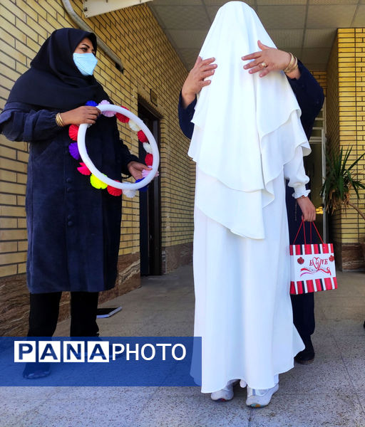 بازگشت معنوی دانش‌آموز حاجی‌آبادی از سفر پرفیض حج