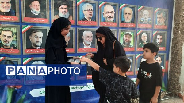 مشارکت نوجوانان عاشورایی در مراسم جاماندگان اربعین حسینی