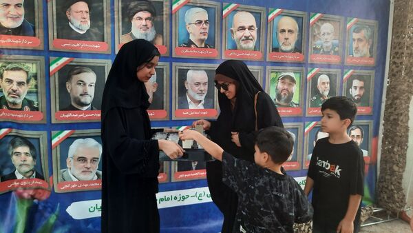 مشارکت نوجوانان عاشورایی در مراسم جاماندگان اربعین حسینی